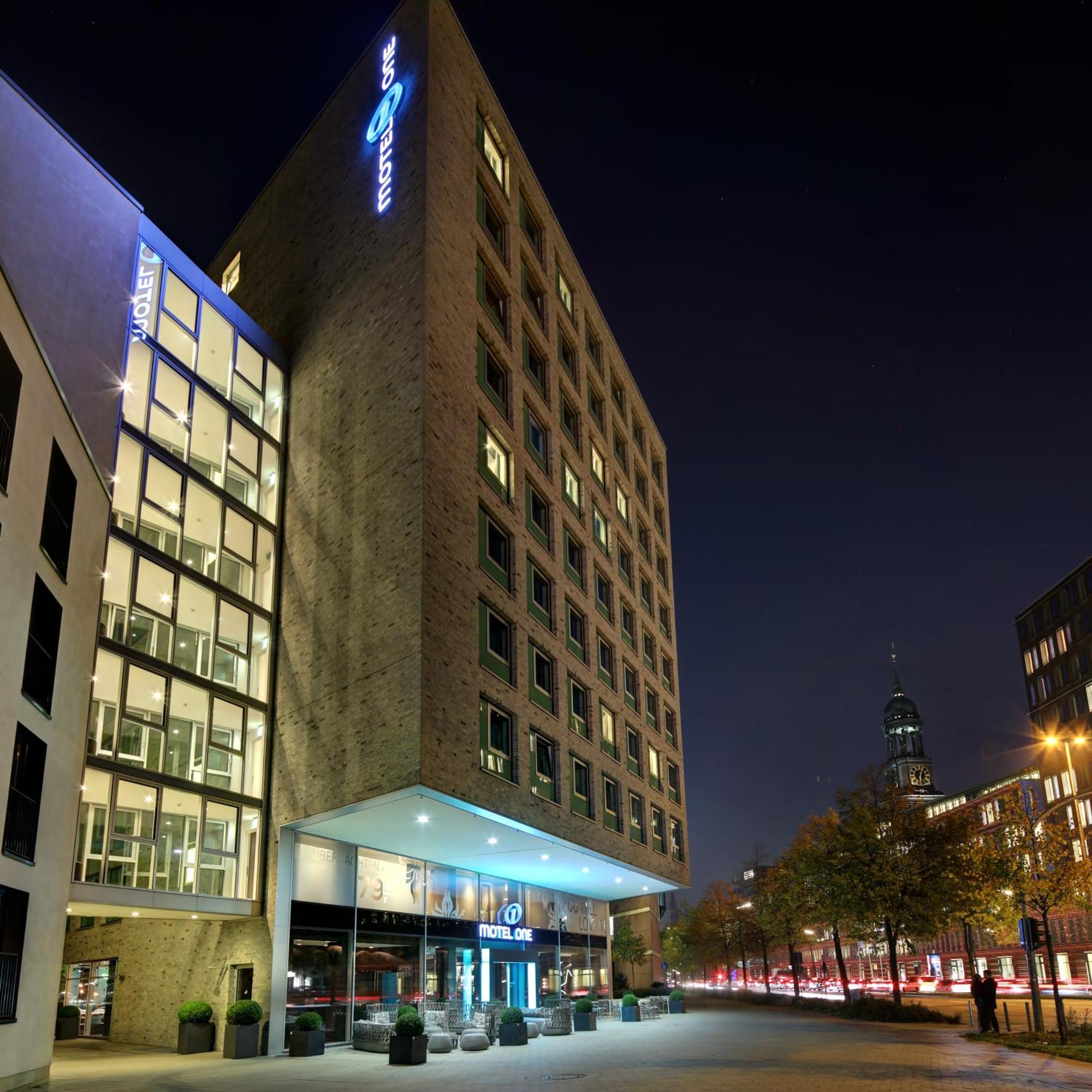 Motel One Hamburg Am Michel Ngoại thất bức ảnh